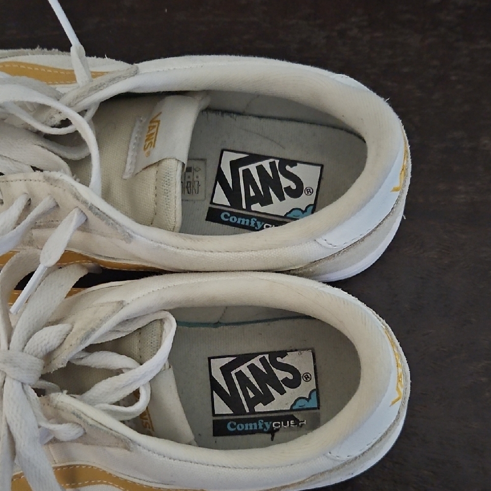 Vans Ultra RANGE 2.0, Cream and MUSTARD/yellow Athletic Shoes - Picture 2 of 13